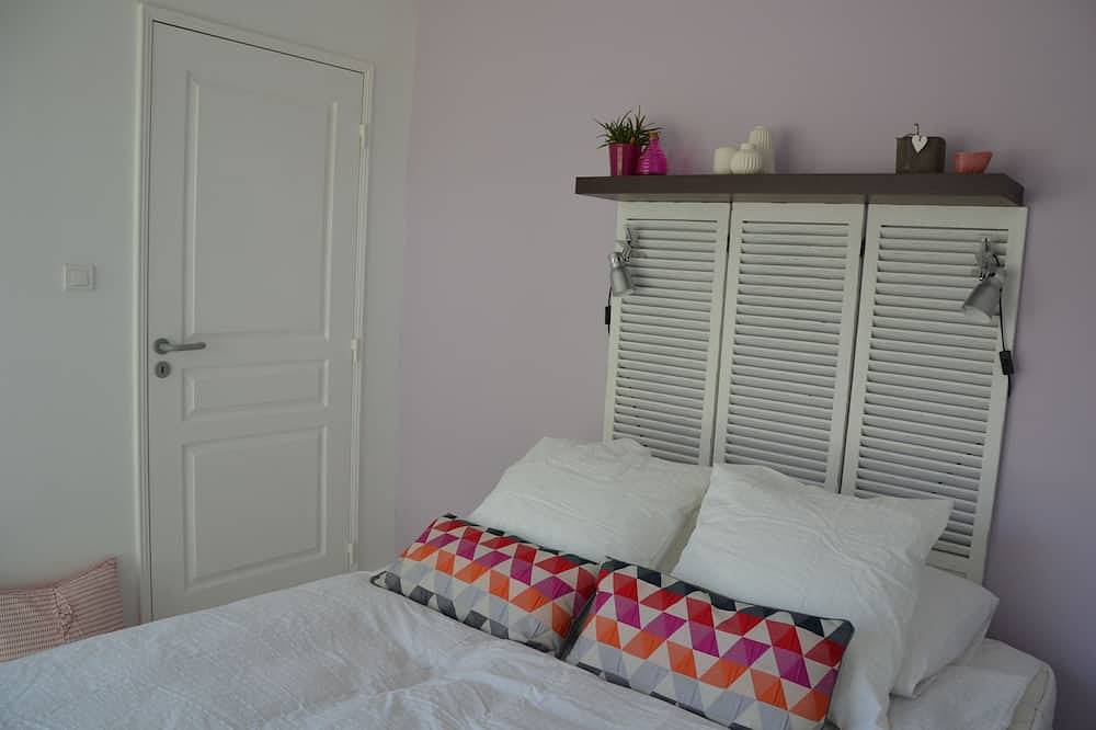 Bungalow, enclosed garden, direct beach access in La Turballe, Côte d'Amour