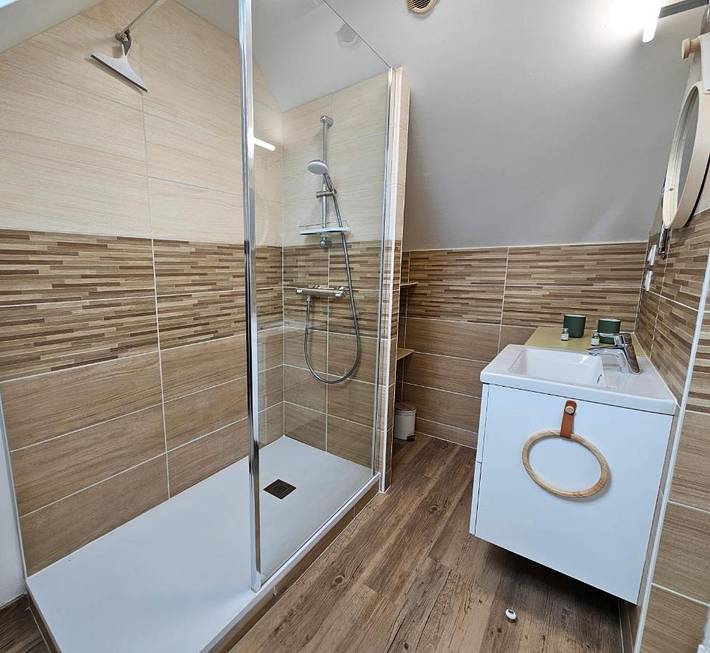 Location de vacances pour 4 personnes, avec Terrasse et Jardin à Bavent - 3