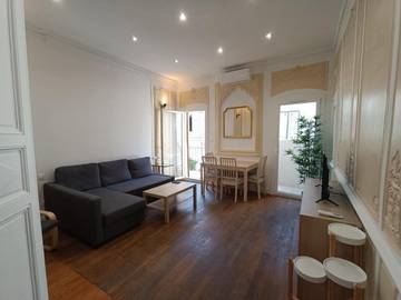 Gîte pour 2 personnes dans Office De Tourisme D Avignon