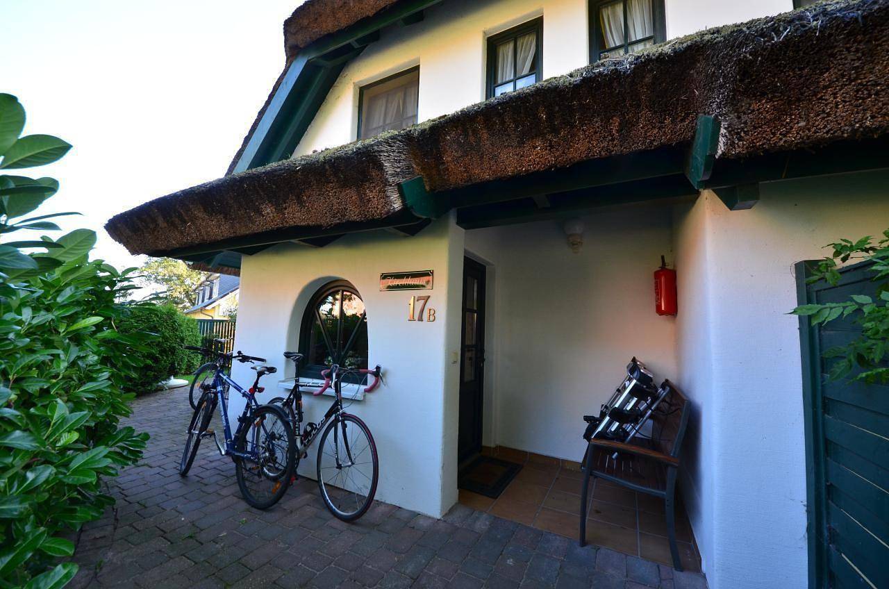 Ferienhaus in Groß Zicker mit Terrasse, Garten und Grill in Groß Zicker, Mönchgut