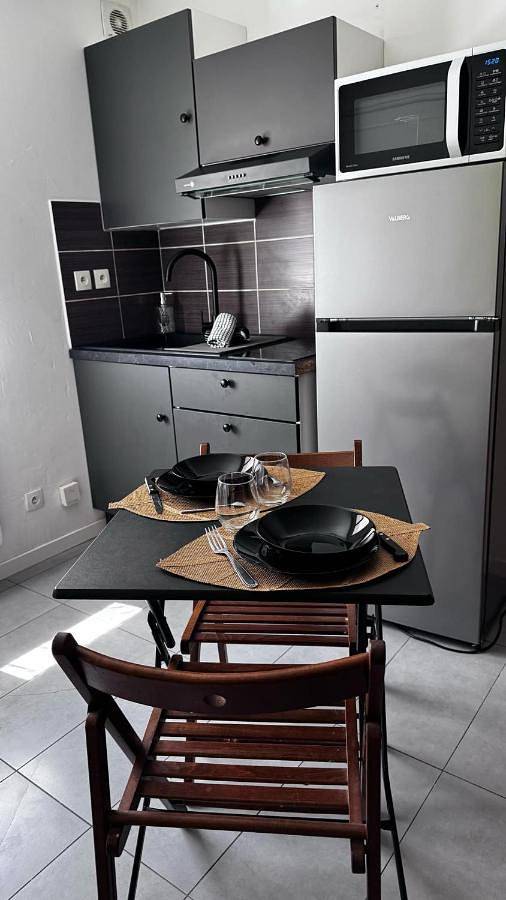 Appartement entier, Studio cosy à Pignan au coeur du village médieval in Pignan, Côte méditerranéenne (France)