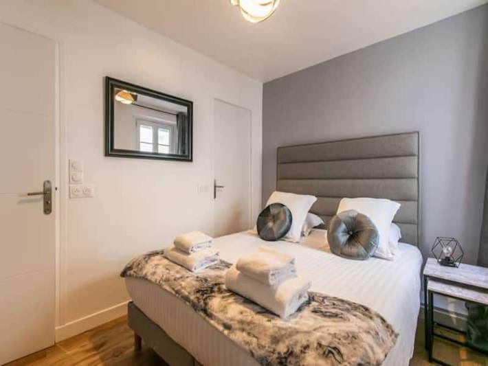 Apartamento entero, Precioso apartamento – 2 dormitorios/6 baños – Montreuil – cerca de París in Montreuil, Sena-Saint Denis