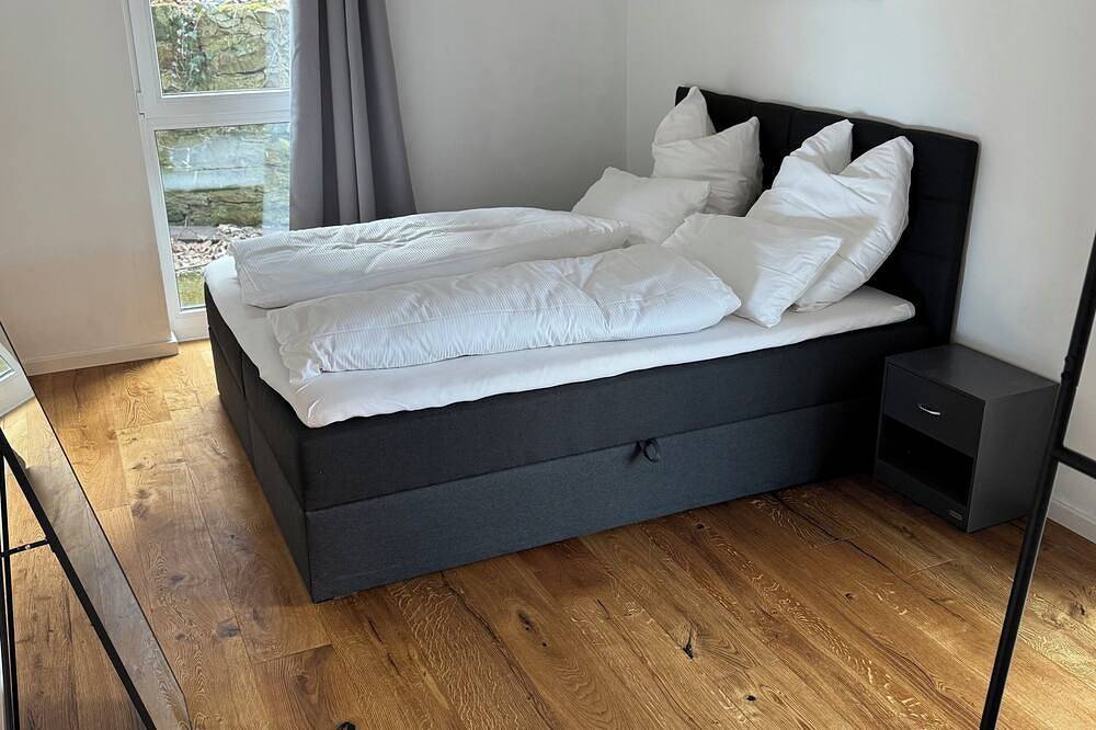 Ganze Wohnung, Deluxe Apartment No.2 in Reutlingen | Mitten in der Innenstadt | Modern in Reutlingen, Neckar-Alb