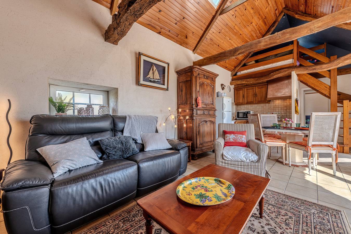Maison 'Gîte Calme Avec Jardin Et Terrasse' avec terrasse privée, jardin privé et Wi-Fi in Guiclan, Région de Morlaix