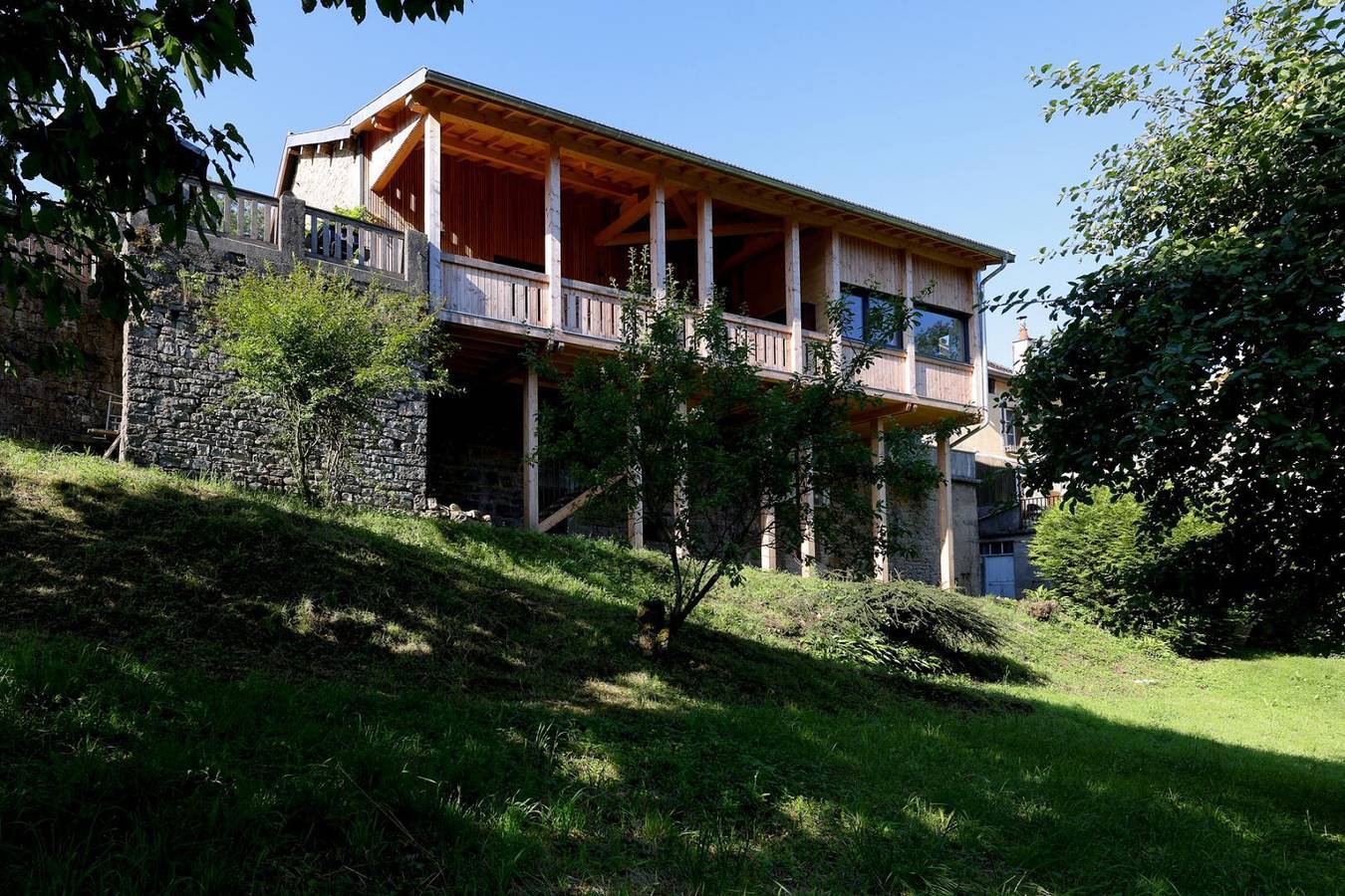 Les Ateliers du Moulin 8 in Poligny, Jura Francais