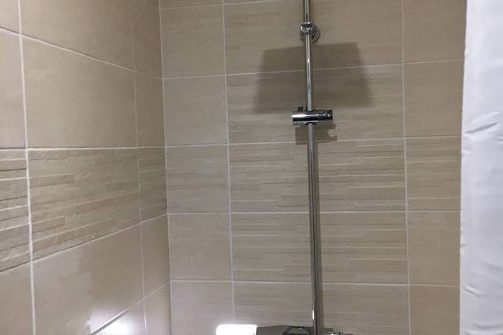 Casa rural para 6 a 8 personas, todas renovadas con jacuzzi, a 20 minutos de puy du fou in Mauléon, Valle del Loira