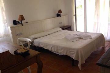 Villa for 10 People in Punta Grossa, Es Mercadal, Photo 1