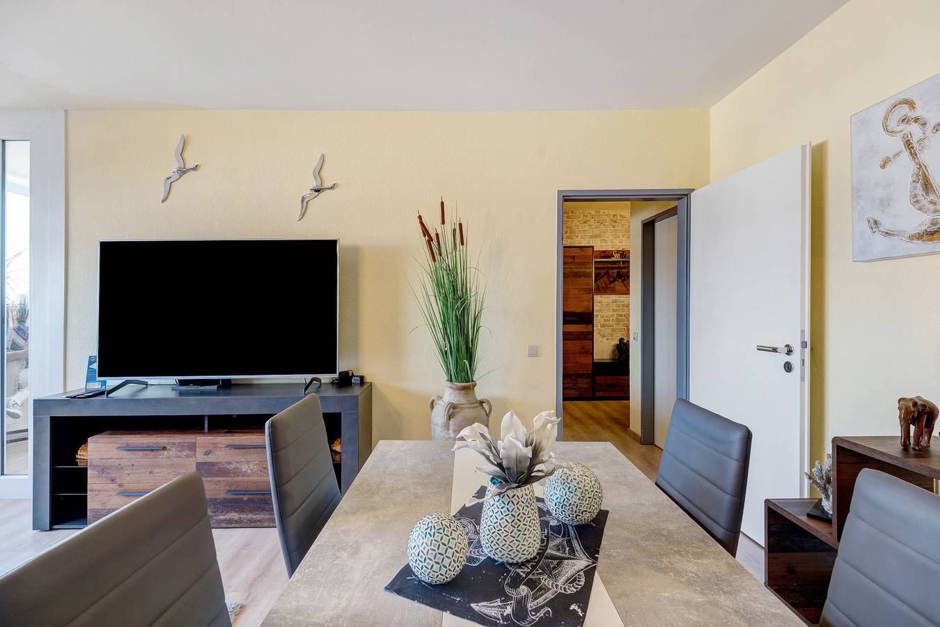 Ganze Wohnung, Ferienwohnung 'Ankerplatz' mit Privatterrasse und Wlan in Bremerhaven-Mitte, Bremerhaven