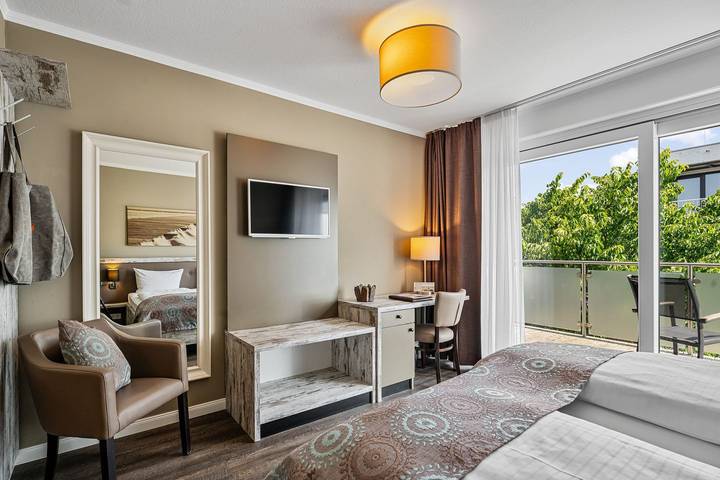 Doppelzimmer 6 mit Landblick in St. Peter-Bad, St. Peter-Ording