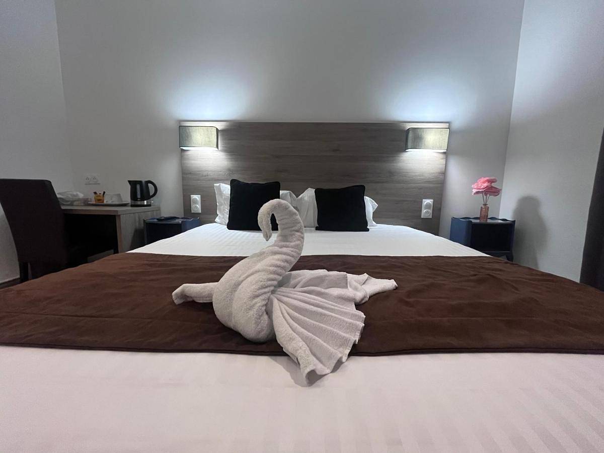 Hôtel L'Univers in Châtellerault, Vienne (France)