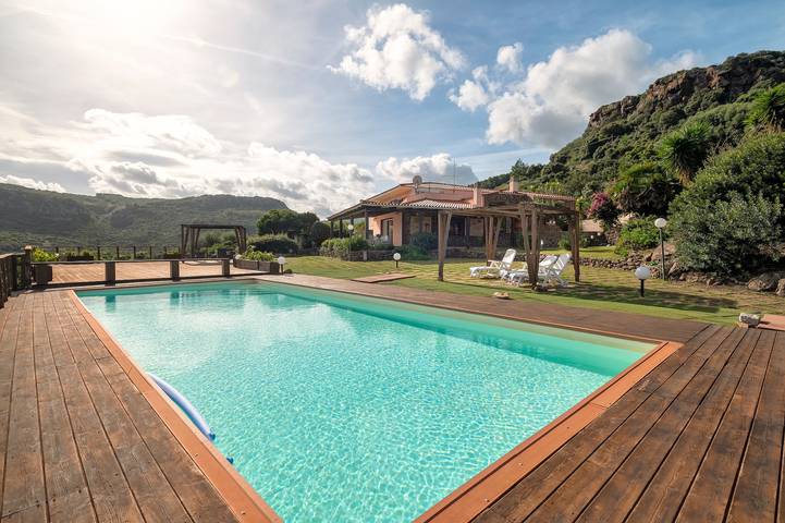 Ferienhaus für 16 Personen, mit Balkon und Garten in Castelsardo - 2