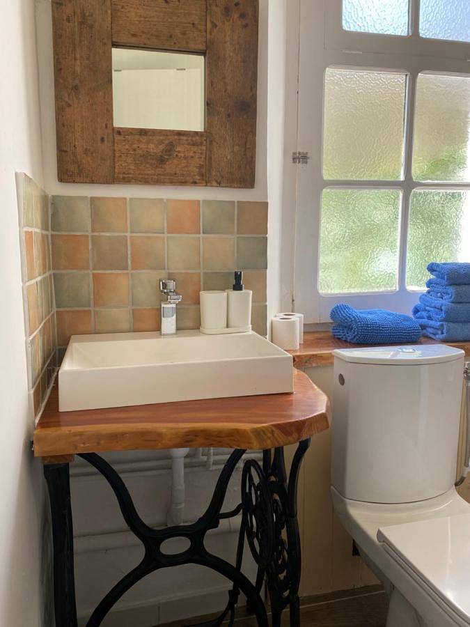 Location de vacances pour 4 personnes, avec jardin et vue à Aleu - 2