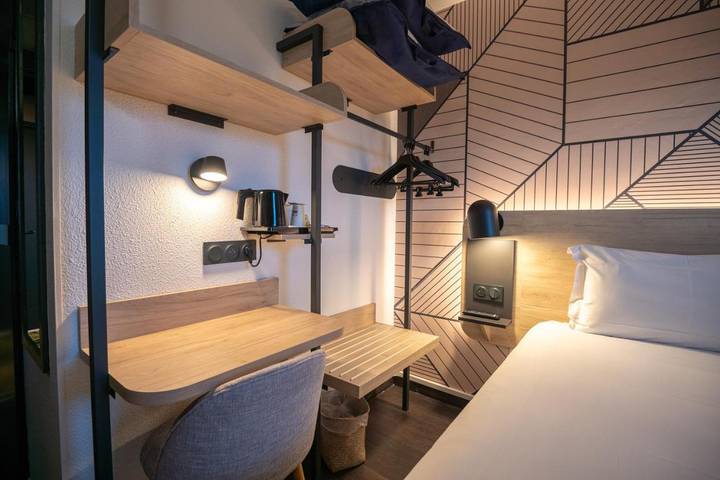 Hôtel pour 5 personnes, avec terrasse à Villenave-d'Ornon - 3