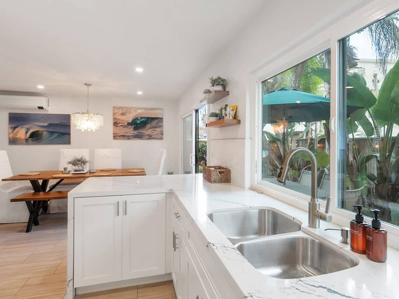 Cozy Pet Friendly 3 Bedroom in Solana Beach, San Diego County