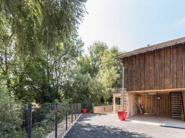 Location de vacances pour 4 personnes dans Corre