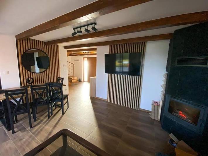 Chalet für 22 Personen, mit Seeblick und Garten sowie Ausblick in der Slowakei