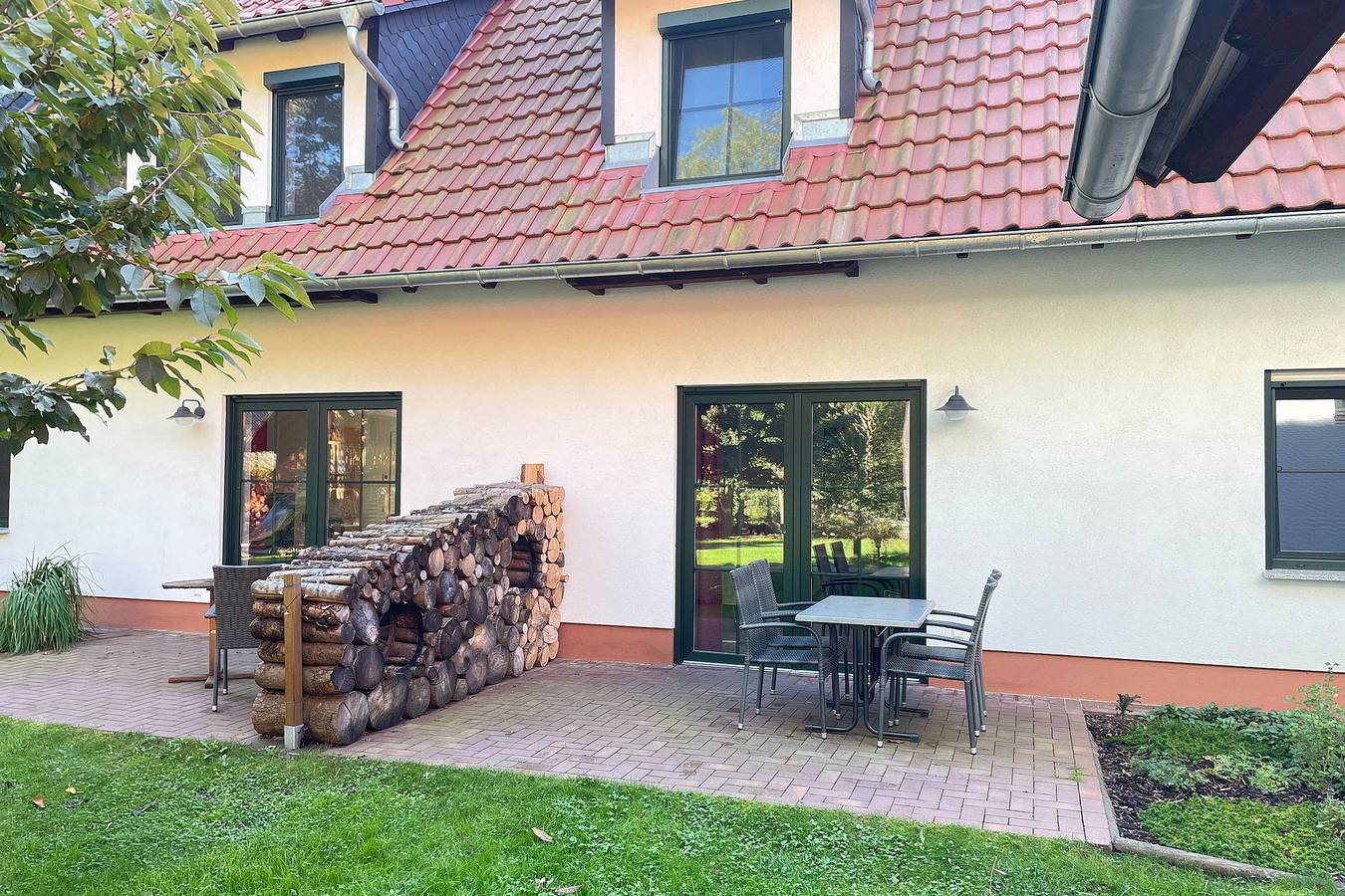 Appartement de vacances entier, Blockhaus Baum 3 in Burg (Spreewald), Lusace