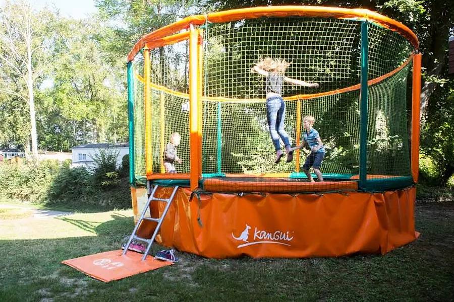 Mobil-home Cerfeuil 3 Pièces 6 Personnes Climatisé in Saint-Leu-d'Esserent, Oise
