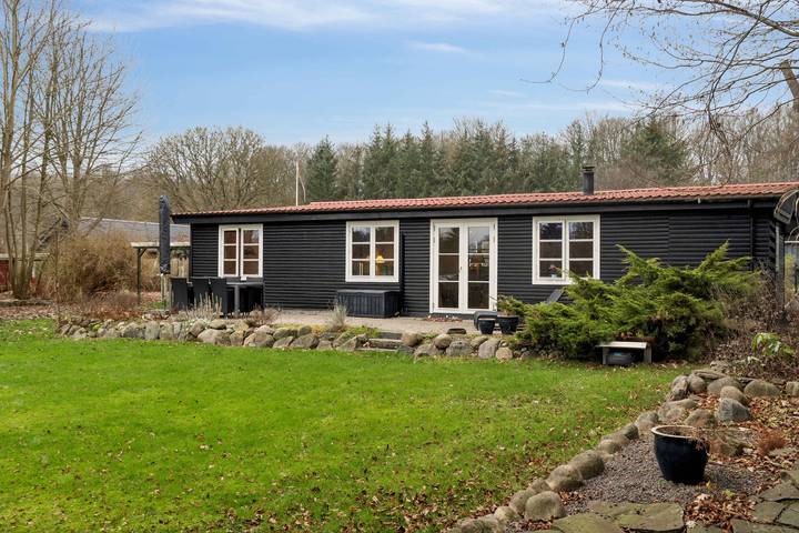 Ferienhaus für 6 Personen, mit Terrasse und Seeblick sowie Garten - 1