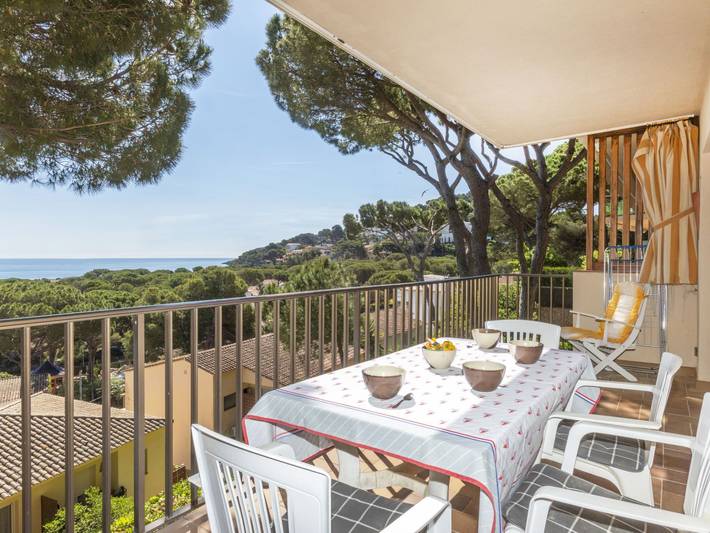 Ferienwohnung für 5 Personen, mit Terrasse und Garten in Pals