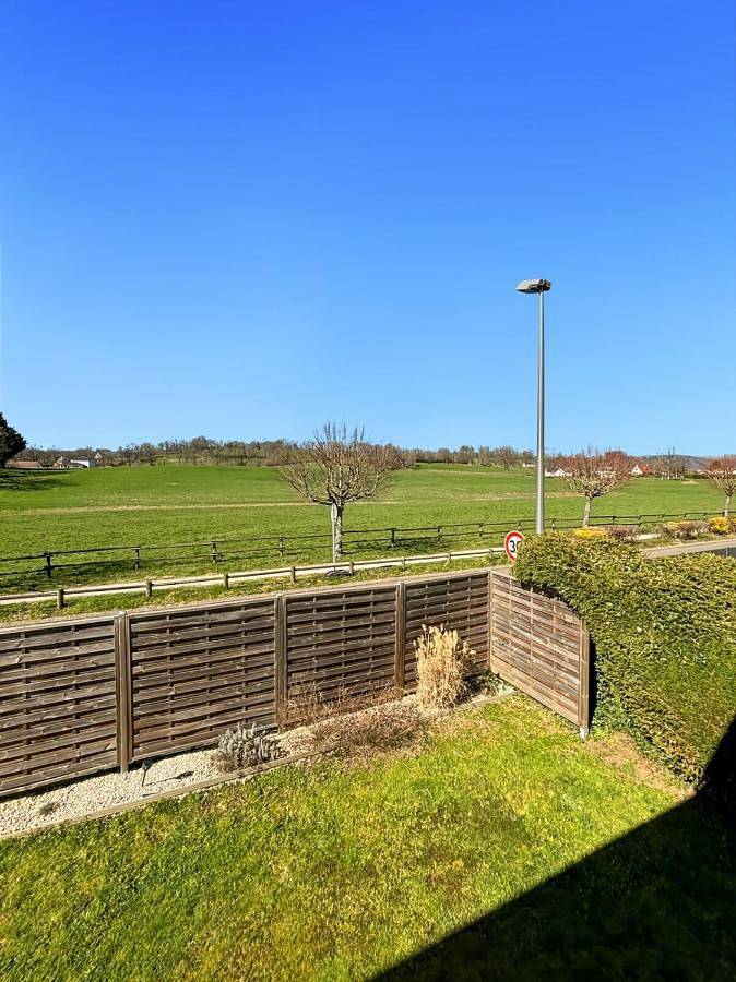 Location de vacances pour 7 personnes, avec vue et jardin à Vézac (Cantal) - 4