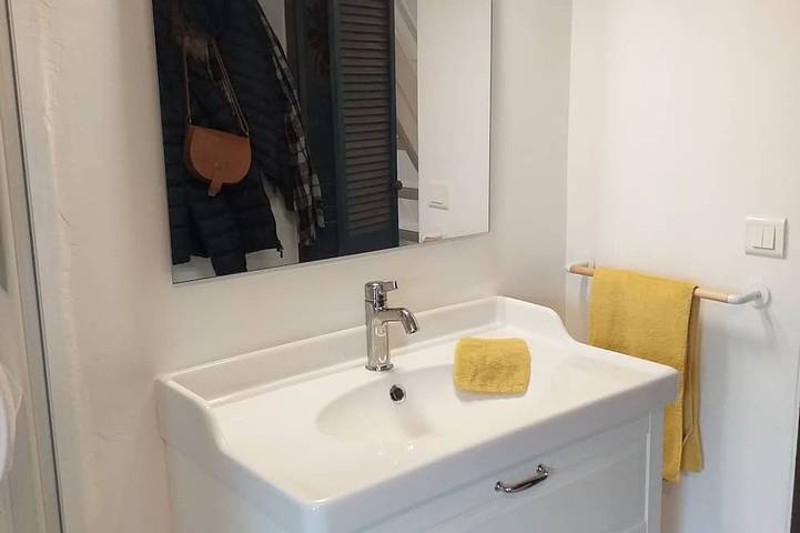 Location de vacances pour 2 personnes, avec jardin à Guimaëc - 4