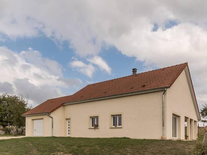 Gîte pour 6 personnes, avec Jardin dans Esprels