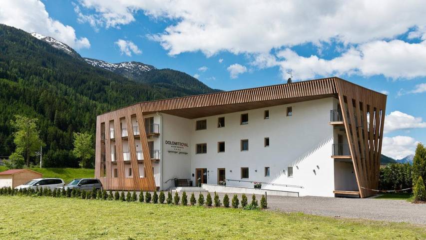 Ferienwohnung für 4 Personen, mit Sauna und Garten sowie Ausblick, mit Haustier in Sillian