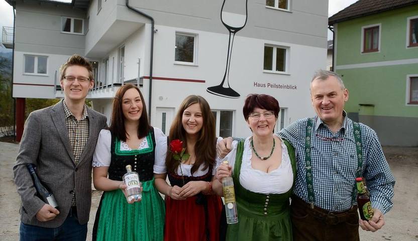 Ferienwohnung für 4 Personen, mit Balkon und Sauna sowie Garten, kinderfreundlich in Waldviertel