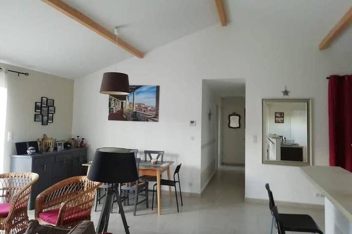 Location de vacances pour 4 personnes, avec Jacuzzi à Bassillac