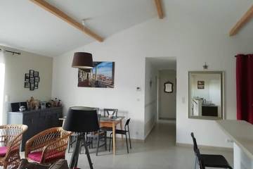 Gîte pour 4 personnes, avec jacuzzi, animaux acceptés à Bassillac