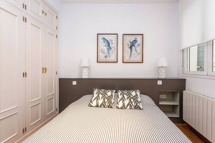 Appartamento intero, Comfortable apartment in Madrid's Barrio de las Letras in Centro (Madrid), Madrid