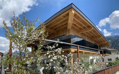 Ferienwohnung für 7 Personen, mit Balkon in Uderns