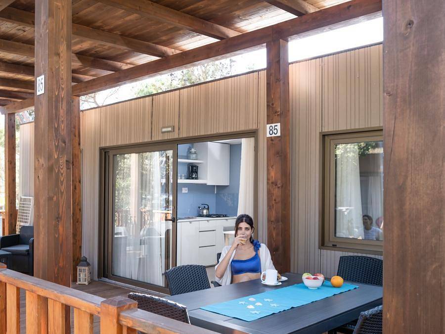 Camping Torre del Porticciolo - Mobilheim 4 personen - Riviera Junior Suite in Sassari Provinz