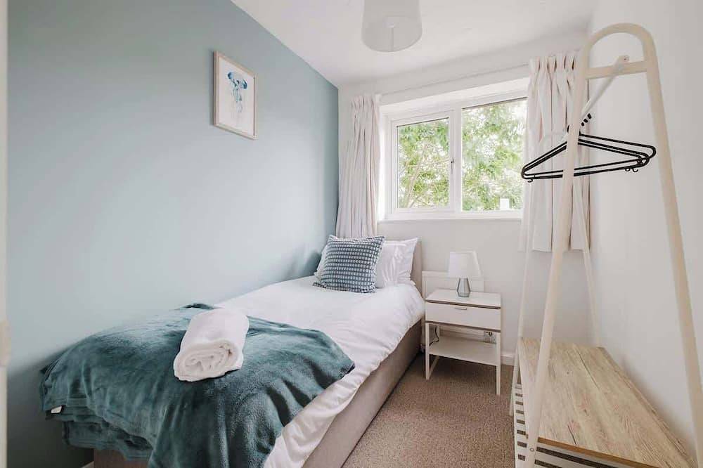 Modern & comfortable 3 bed house in Milton Keynes, Südostengland