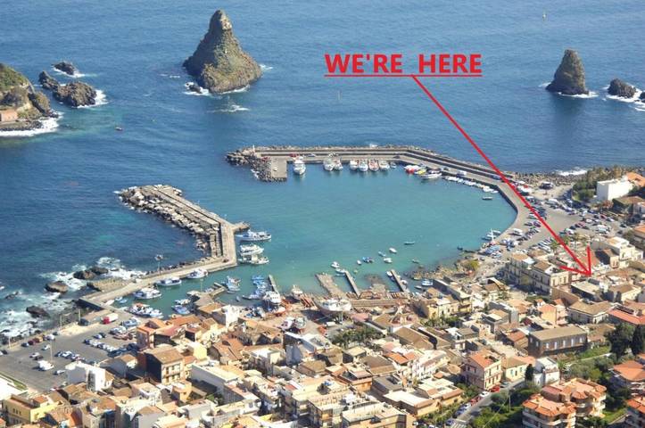 Location de vacances pour 4 personnes, avec terrasse à Aci Castello - 2