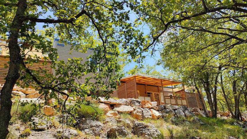 Bungalow für 6 Personen, mit Terrasse in der Provence