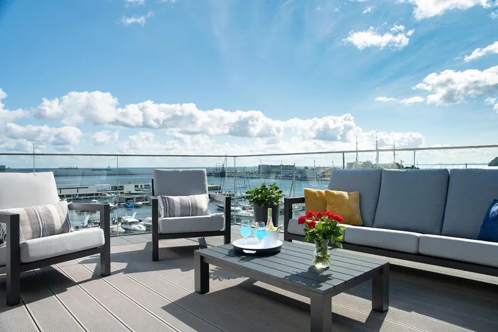 Ferienwohnung für 8 Personen, mit Ausblick und Terrasse - 1