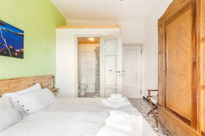 Room 'Stanza 1' with Sea View, Shared Terrace and Wi-Fi in Castiglione Chiavarese, Riviera di Levante