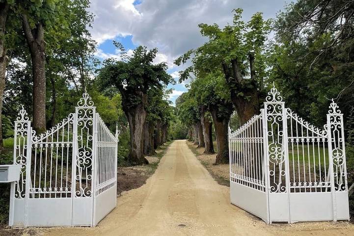 Gîte pour 12 personnes à Panjas