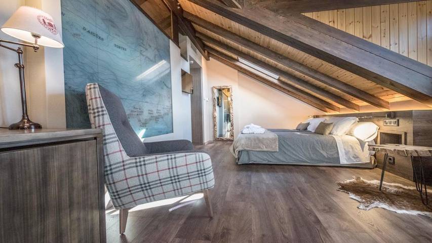 Hôtel pour 2 personnes, avec terrasse et jacuzzi à Benasque - 4