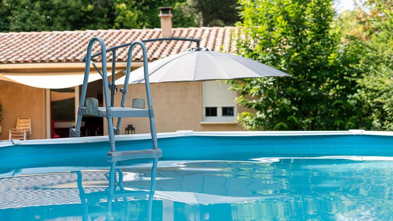 Gîte Cévennes de plein pied tout confort avec piscine privative 12 pers in Branoux-les-Taillades, Parc national des Cévennes