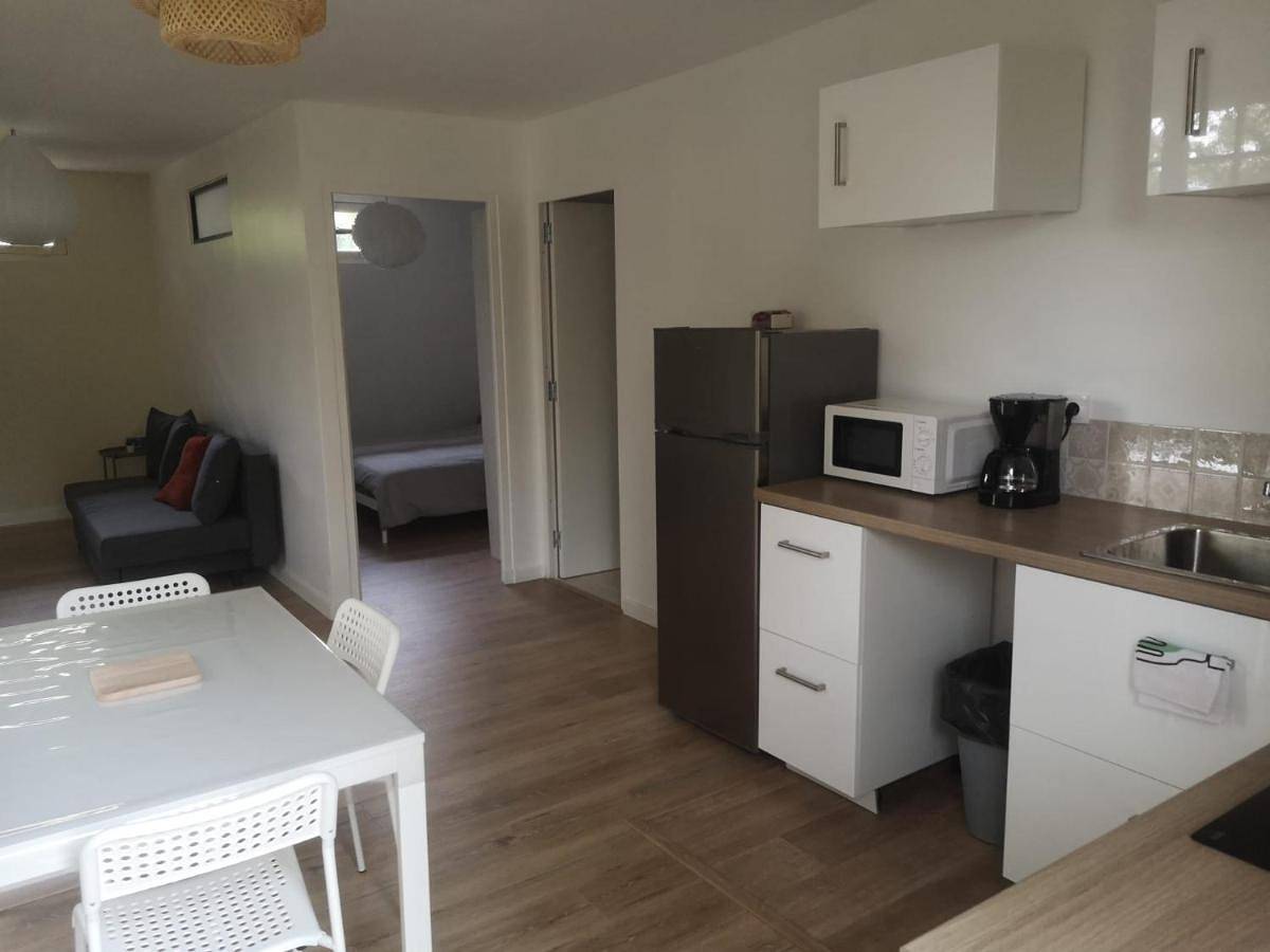 Appartement entier, One-Bedroom Apartment in Montcaret, Périgord Pourpre