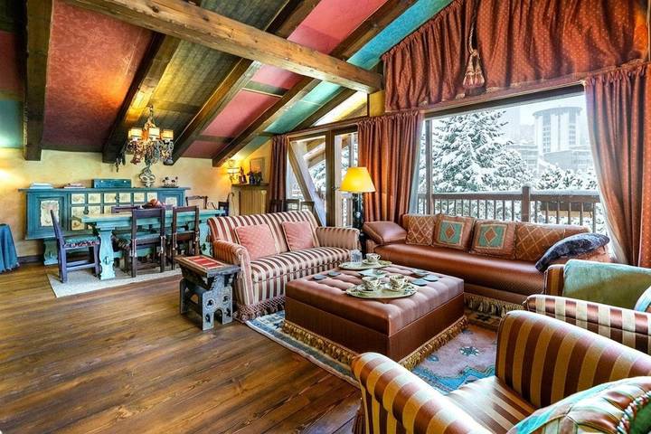 Baita per 6 persone, con Balcone e Terrazza nonché Panorama a Sestriere città