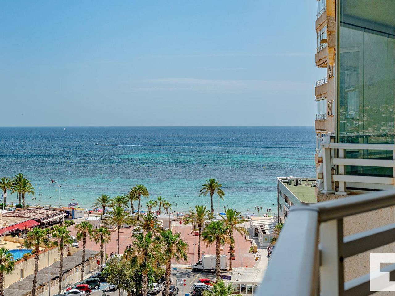 Appartement entier, Appartement spacieux 2 chambres à 30m de la plage avec piscine et terrasse à Calpe in Platja del Cantal Roig (Calpe), Calpe