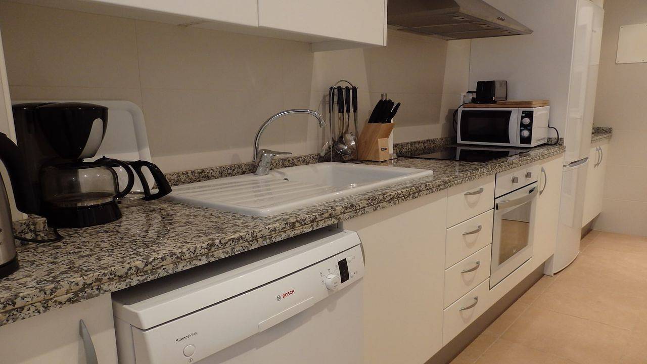 Apartamento vacacional entero, Apartamento de vacaciones para 4 personas con piscina in Pego, Costa Blanca