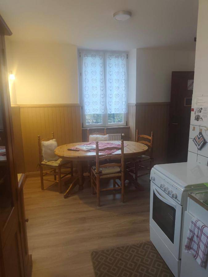 Gîte pour 4 personnes, avec jardin et vue, animaux acceptés à Sondernach - 2