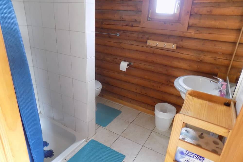 Chalet avec salle de jeux pour location groupes de 15 à 25 personnes in Le Tholy, Région d'Épinal