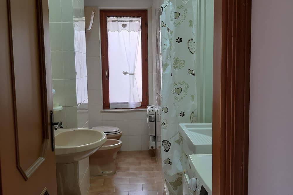Ganze Wohnung, Villa Nicole: Bright Apartment in Isca sullo Ionio, Catanzaro Provinz