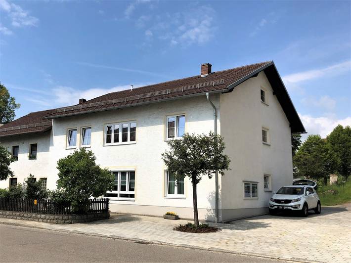 Ferienwohnung für 3 Personen, mit Garten in Zandt